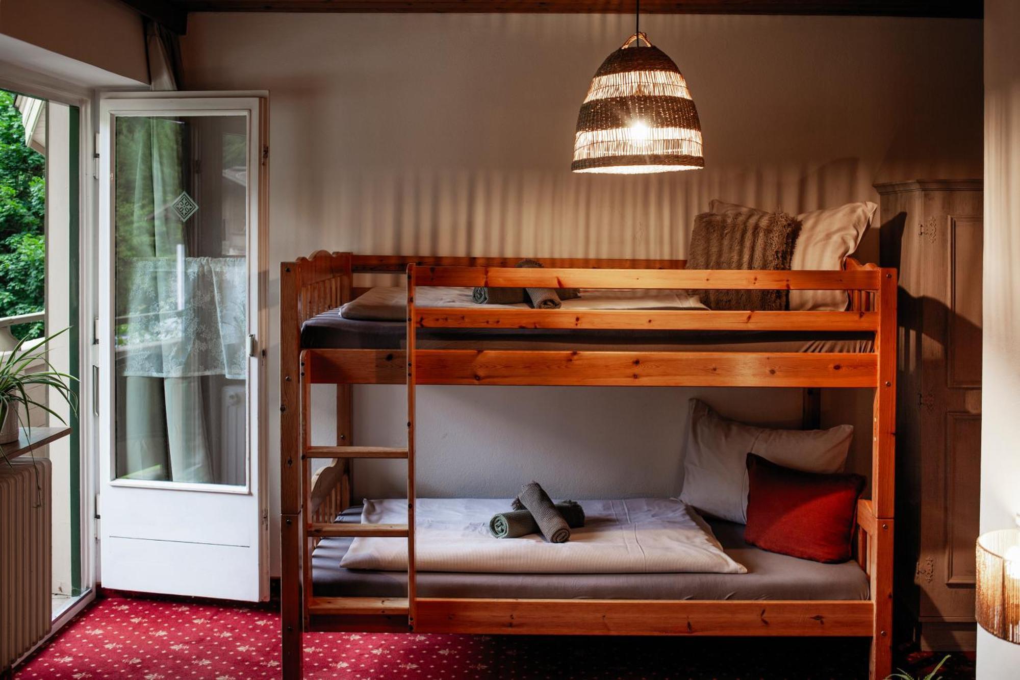 Pinetree Lodge Майрхофен Экстерьер фото